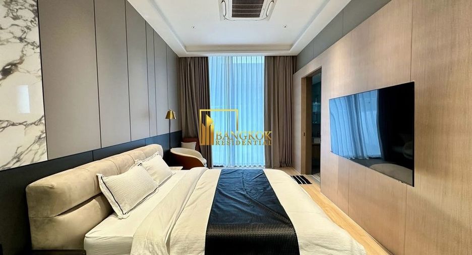 For rent 5 bedrooms villa in Suan Luang, Bangkok