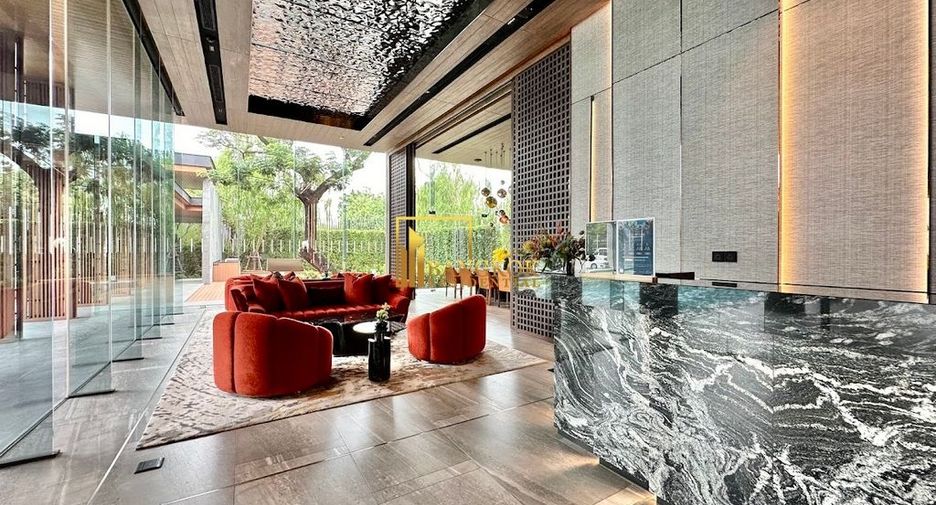 For rent 5 bedrooms villa in Suan Luang, Bangkok
