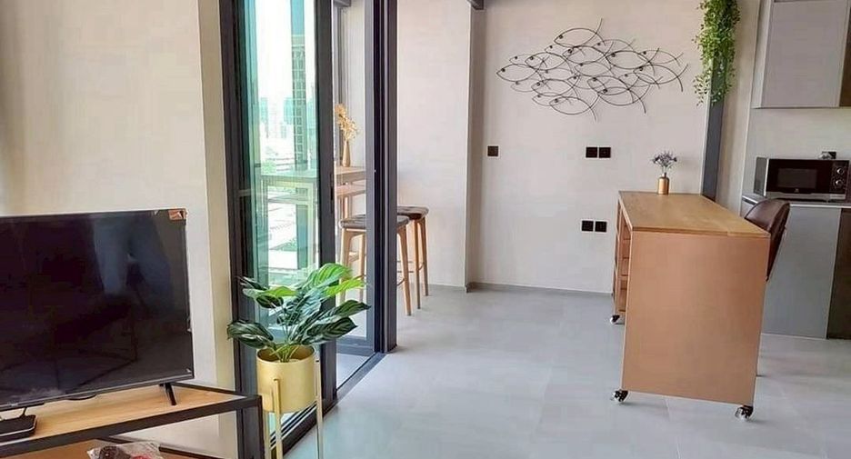 Condo en alquiler de 1 habitaciones en Pathum Wan, Bangkok