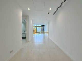 Аренда и продажа 3 спальни кондо в Патхум Щан, Бангкок