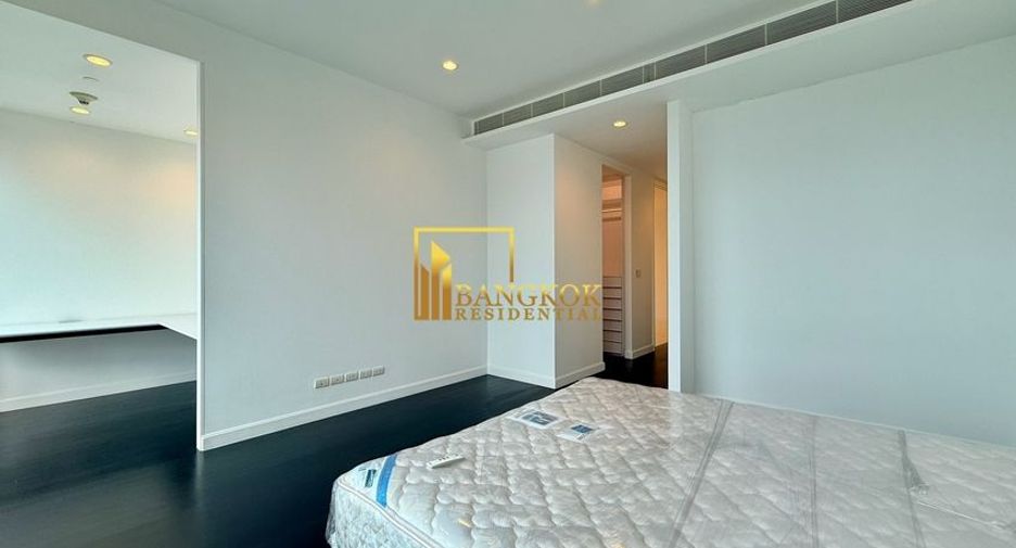 Condo en alquiler y en venta de 3 habitaciones en Pathum Wan, Bangkok