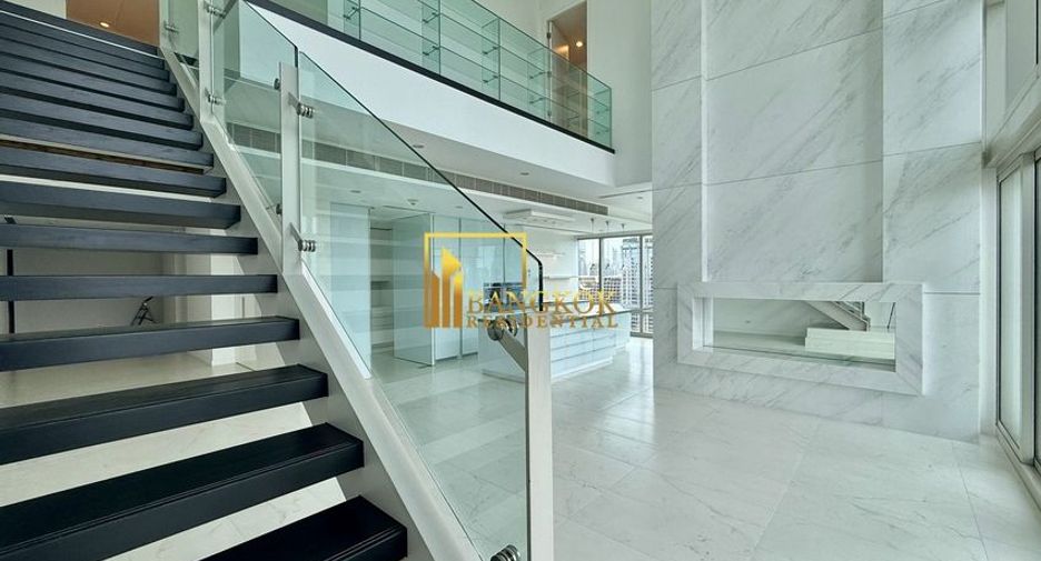 Condo en alquiler y en venta de 3 habitaciones en Pathum Wan, Bangkok
