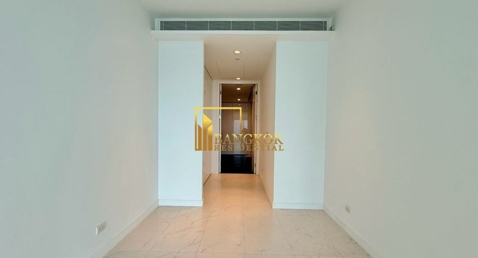 Condo en alquiler y en venta de 3 habitaciones en Pathum Wan, Bangkok
