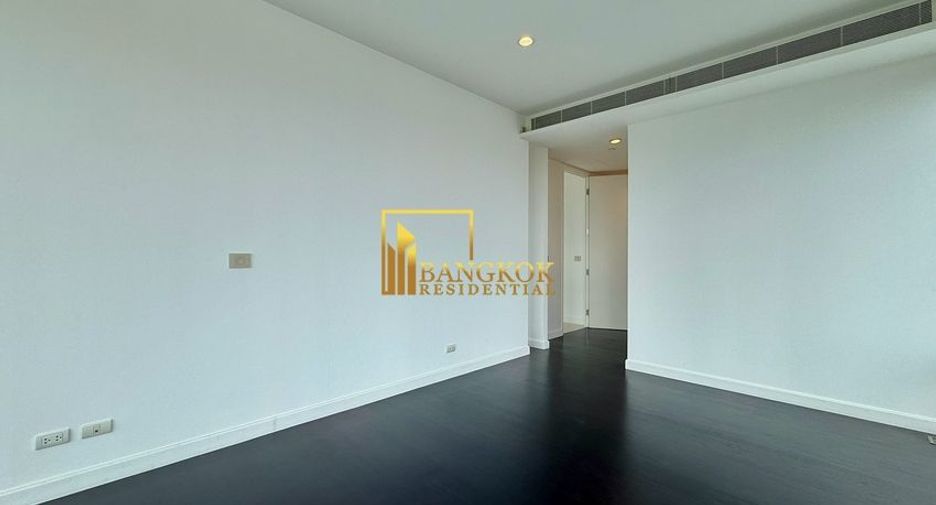 Condo en alquiler y en venta de 3 habitaciones en Pathum Wan, Bangkok