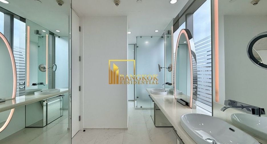 Condo en alquiler y en venta de 3 habitaciones en Pathum Wan, Bangkok