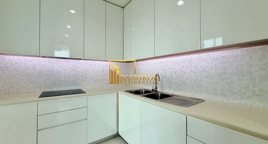 Condo en alquiler y en venta de 3 habitaciones en Pathum Wan, Bangkok