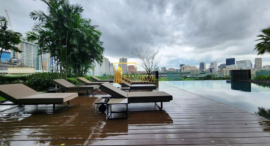 Condo en alquiler y en venta de 3 habitaciones en Pathum Wan, Bangkok