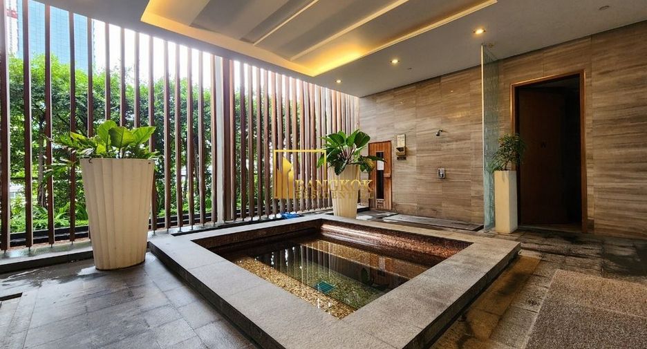 Condo en alquiler y en venta de 3 habitaciones en Pathum Wan, Bangkok