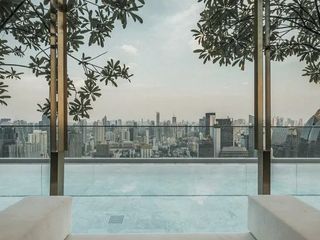For sale 1 bed condo in Pathum Wan, Bangkok