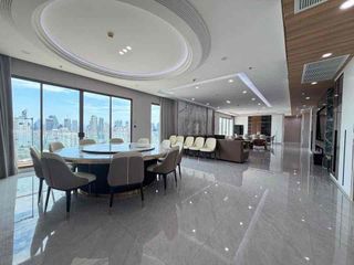 Condo en venta de 4 habitaciones en Watthana, Bangkok