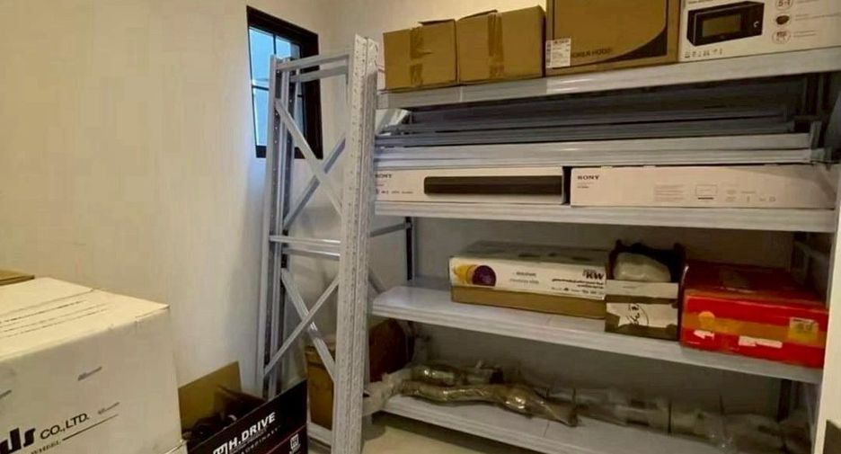 À vendre 4 chambres maison à Pak Kret, Nonthaburi