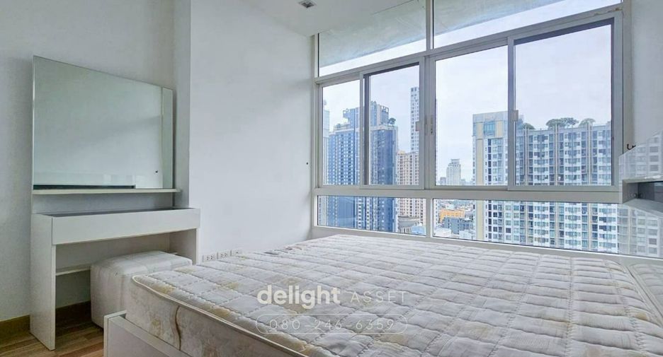À louer 1 chambre condo à Phra Khanong, Bangkok