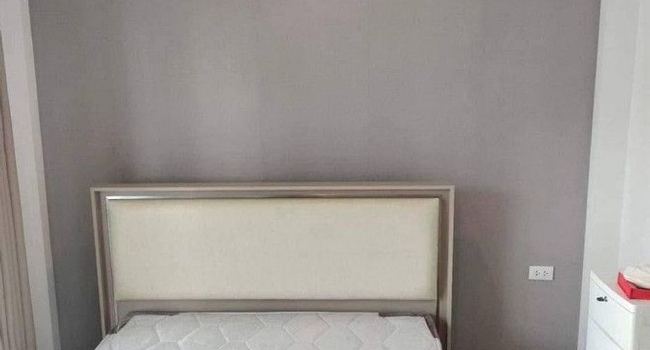 For rent 3 bedrooms townhouse in Mueang Samut Prakan, Samut Prakan