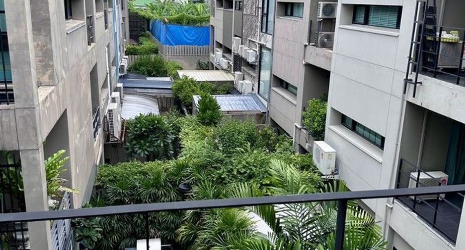 Reihenhaus zur Miete mit 5 Zimmer in Suan Luang, Bangkok