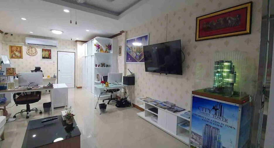 出售 4 卧室 商业空间 在 Bang Lamung, Chon Buri
