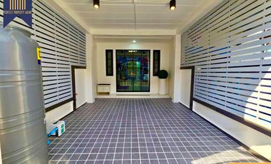 For sale 2 bedrooms townhouse in Lat Krabang, Bangkok