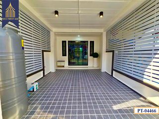 For sale 2 ベッドルーム townhouse in Lat Krabang, Bangkok