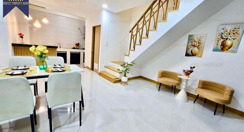 For sale 2 bedrooms townhouse in Lat Krabang, Bangkok