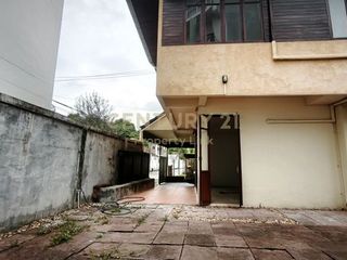 Haus zum Kauf mit 4 Zimmer in Din Daeng, Bangkok