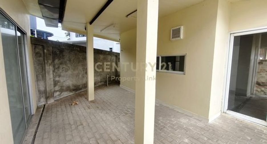 Haus zum Kauf mit 4 Zimmer in Din Daeng, Bangkok