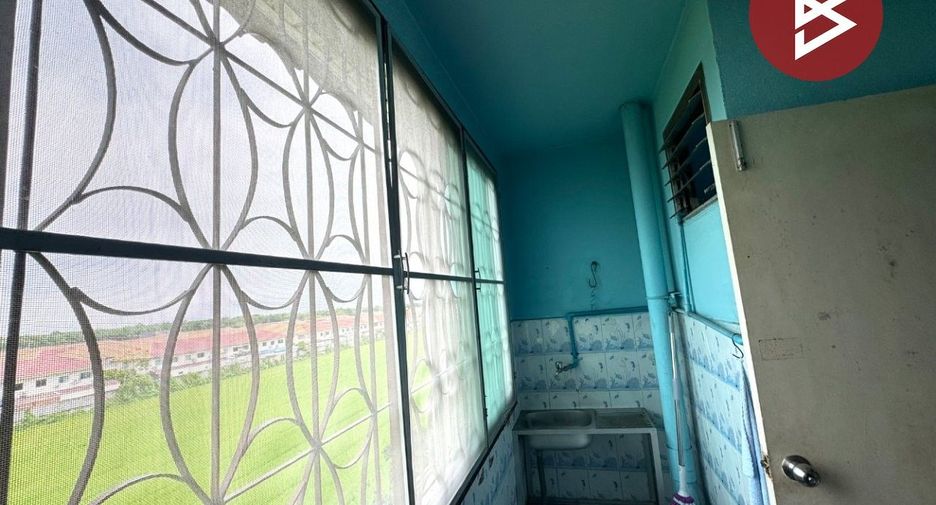 For sale 1 Beds condo in Khlong Sam Wa, Bangkok