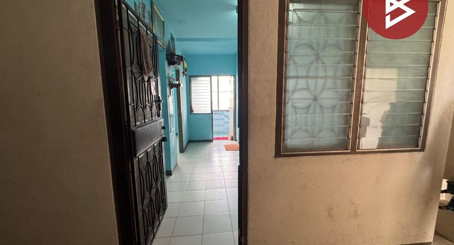 For sale 1 Beds condo in Khlong Sam Wa, Bangkok
