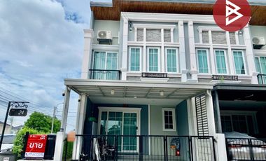 Reihenhaus zum Kauf mit 4 Zimmer in Mueang Samut Prakan, Samut Prakan