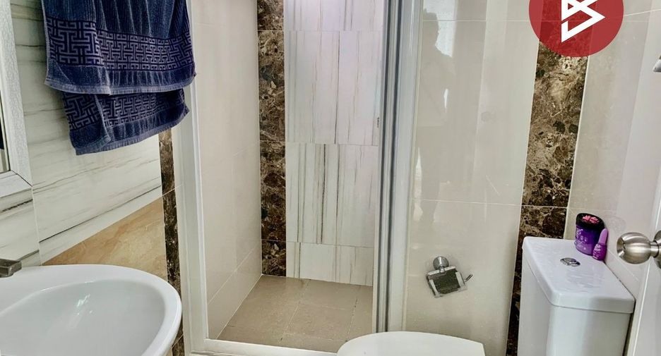 Reihenhaus zum Kauf mit 4 Zimmer in Mueang Samut Prakan, Samut Prakan