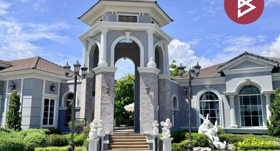 Reihenhaus zum Kauf mit 4 Zimmer in Mueang Samut Prakan, Samut Prakan
