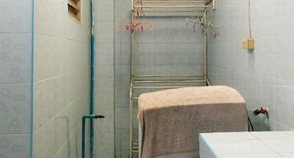 For sale 3 ベッドルーム townhouse in Mueang Samut Sakhon, Samut Sakhon