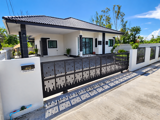 出售 3 卧室 独立屋 在 Ban Pho, Chachoengsao