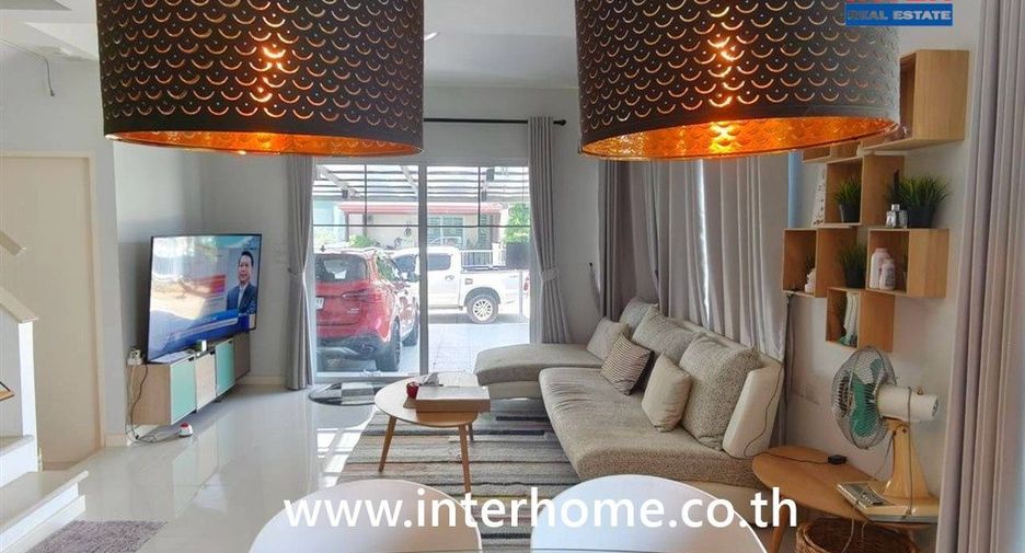 For sale 3 bedrooms house in Khlong Luang, Pathum Thani