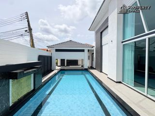 Villa en alquiler y en venta de 6 habitaciones en Bang Lamung, Chonburi