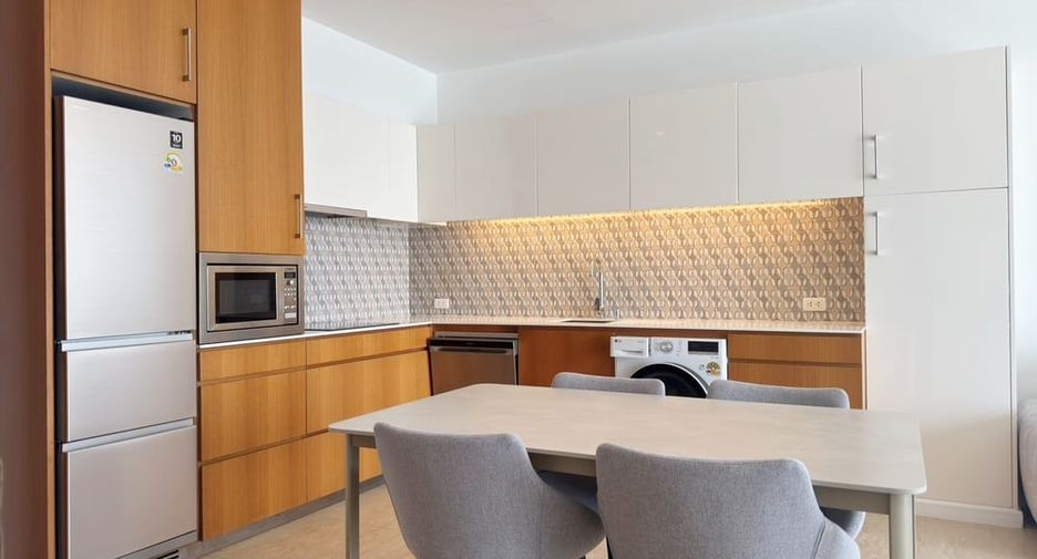 For rent 2 bedrooms condo in Bang Lamung, Chonburi