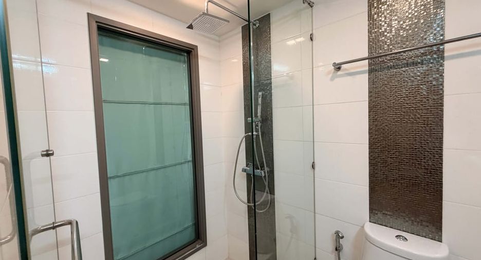 出售 2 卧室 公寓 在 Bang Lamung, Chon Buri
