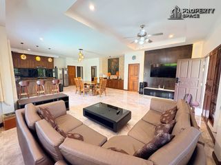 出租 和 出售 3 卧室 别墅 在 Bang Lamung, Chon Buri