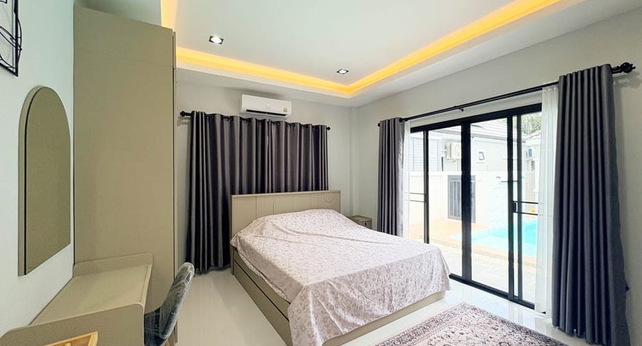 À louer et à vendre 3 chambres villa à Huay Yai, Pattaya