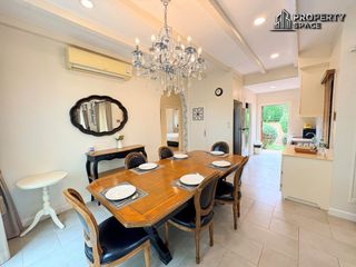 À louer 3 chambres villa à Huay Yai, Pattaya