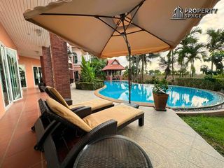 À louer et à vendre 4 chambres villa à Bang Lamung, Chonburi