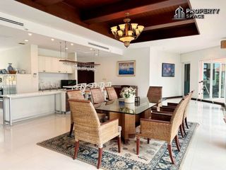 À louer et à vendre 4 chambres villa à Bang Lamung, Chonburi