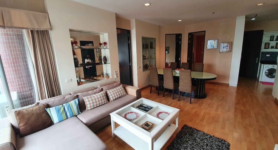 For rent 1 bed condo in Watthana, Bangkok
