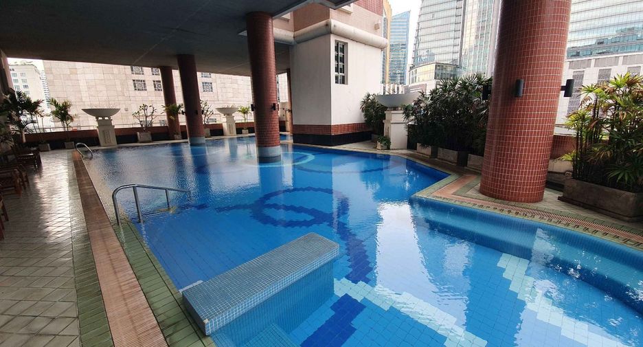 For rent 1 bed condo in Watthana, Bangkok