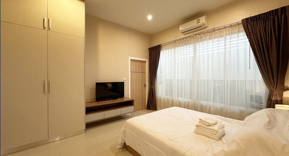 For rent そして for sale 3 ベッドルーム villa in Huay Yai, Pattaya