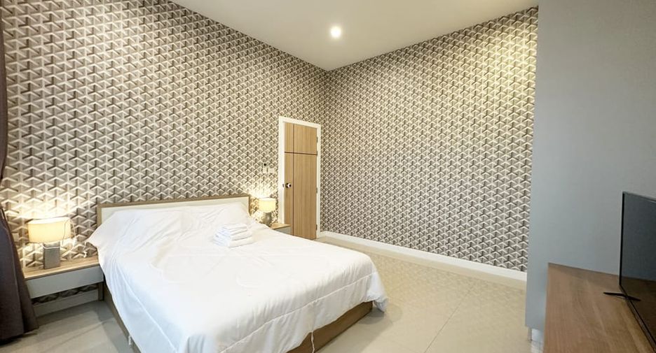 For rent そして for sale 3 ベッドルーム villa in Huay Yai, Pattaya