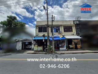 Local comercial en venta de 4 habitaciones en Bangkok Yai, Bangkok