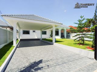 出售 4 卧室 独立屋 在 Bang Lamung, Chon Buri