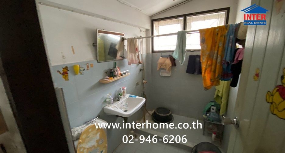 For sale 2 ベッドルーム house in Din Daeng, Bangkok