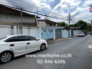 For sale 2 ベッドルーム house in Din Daeng, Bangkok