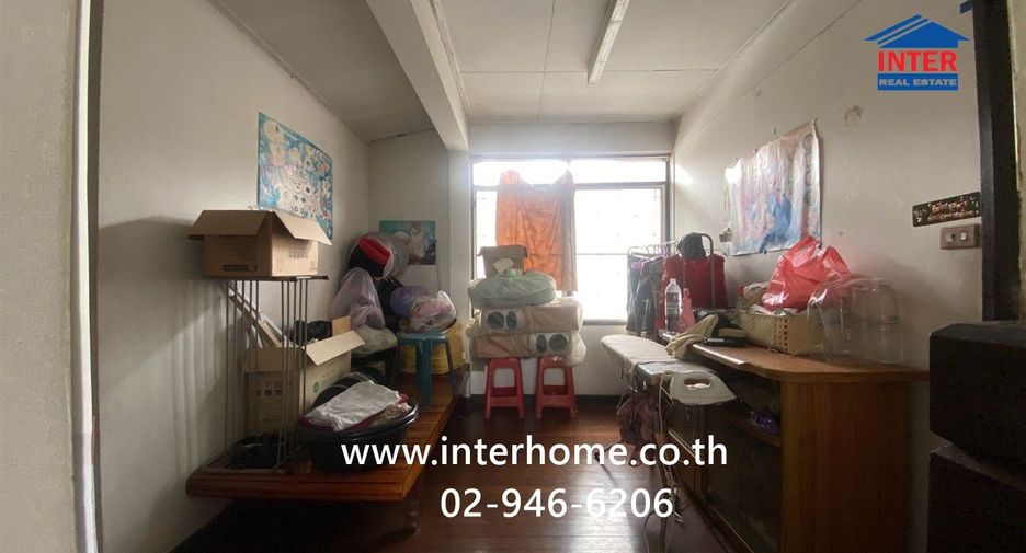 For sale 2 ベッドルーム house in Din Daeng, Bangkok