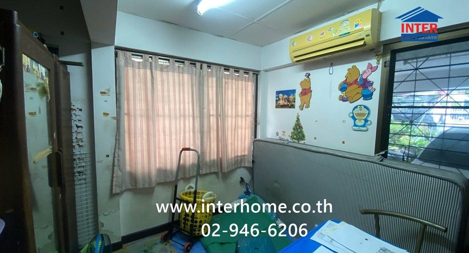 For sale 2 ベッドルーム house in Din Daeng, Bangkok